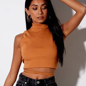 Motel Rocks Quera Crop Top in Rib Salted Caramel
